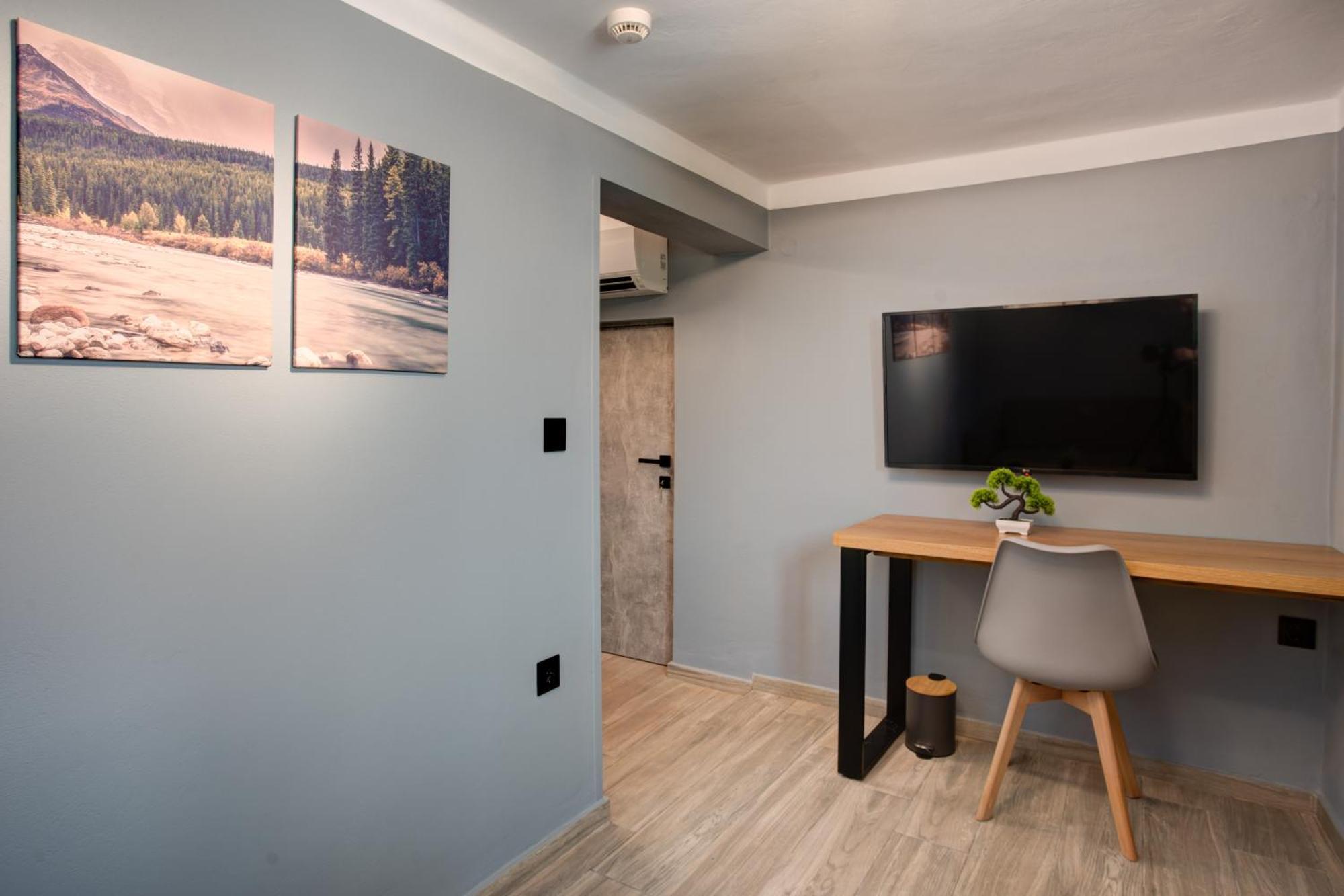 Agora Apartments Mytilíni Cameră foto
